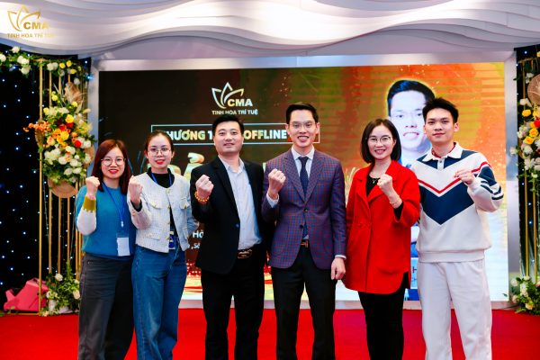 Đội ngũ nhân sự liên tục được tham gia các khoá đào tạo để nâng cấp bản thân