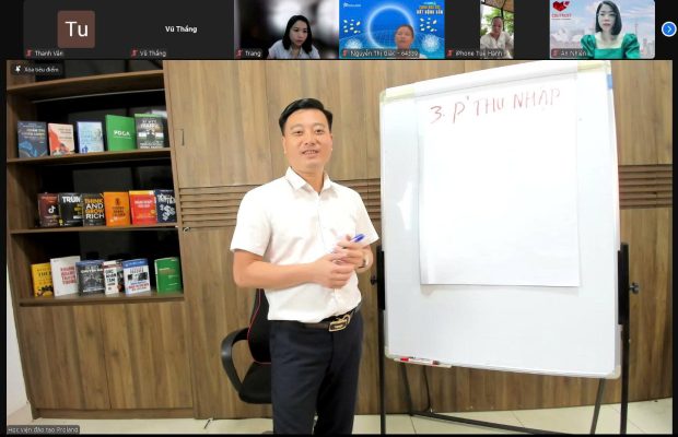 Buổi học chuyên về đầu tư tại lớp học PIM của học viện